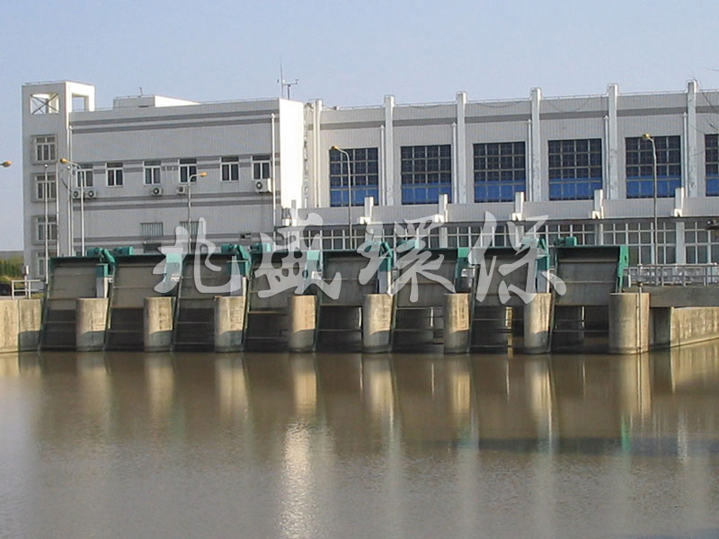 ZHG-I型回转式格栅清污机